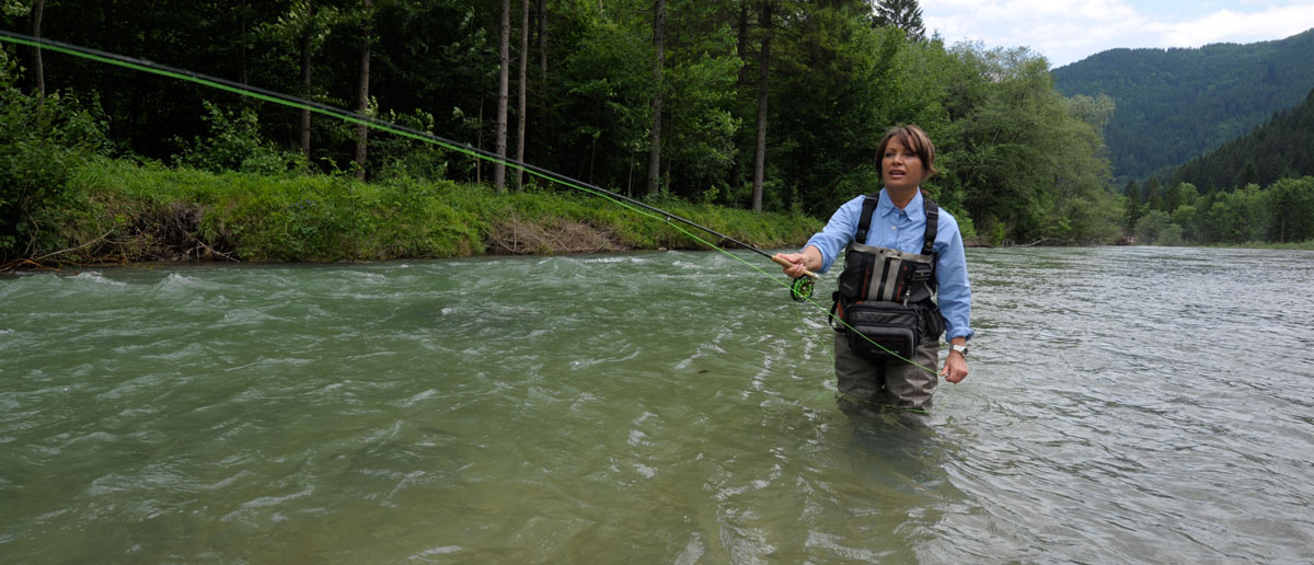 Teeny Fliegenschnur beim Fischen mit Mirjana Pavlic