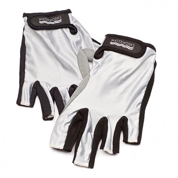 Waterworks Stripper Glove zum Fliegenfischen bei Flyfishing Europe