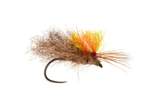 Weiss High Top Caddis BL tan Trockenfliege barbless - Fulling Mill