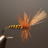 Trockenfliege gebunden mit Metz Skalps Combo zum Fliegenbinden unter Fliegenbindematerial bei Flyfishing Europe