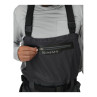 Simms Flyweight Stockingfoot Wathose cinder Detail Brusttasche