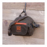 Fishpond Blue River Chest and Lumbar Pack peat moss an Handschlaufe haengend