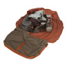 Fishpond Burrito Wader Bag Wattasche geoeffnet und befuellt Anwendungsbeispiel