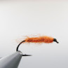 Fliege gebunden mit Antron Dubbing ginger zum Fliegenbinden unter Fliegenbindematerial bei FFE