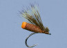 Candy Caddis Cinnamon/Orange #14, Trockenfliege zum Fliegenfischen auf Äschen und Forellen bei Flyfishing Europe