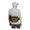 Simms Headwaters Hip Pack hickory rueckwaertig getragen